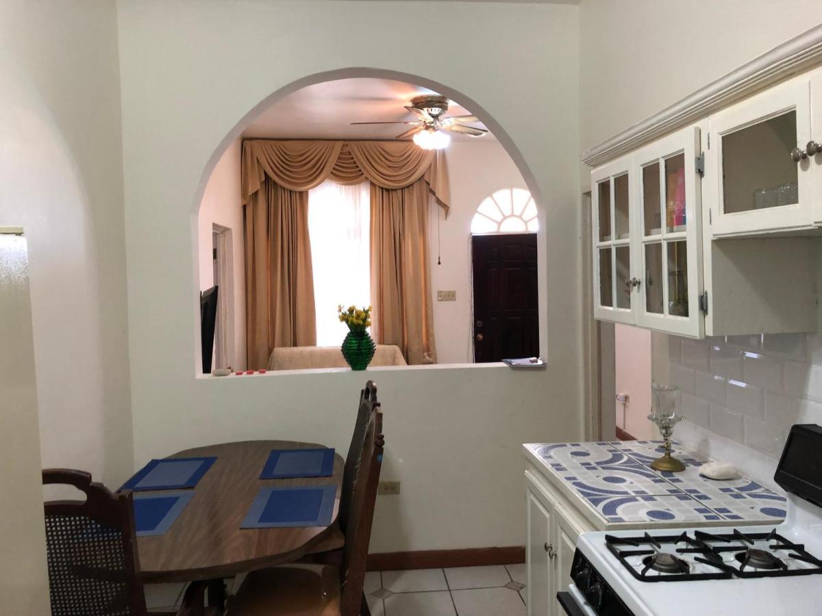Goldenview Guesthouse Ότσο Ρίος Εξωτερικό φωτογραφία